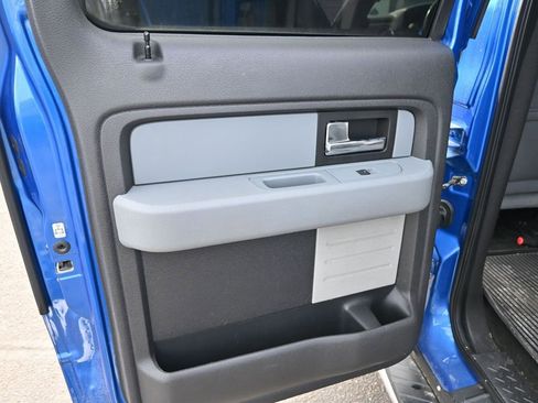 Used 2013 Ford F150 XLT w/ XLT Chrome Pkg image 10