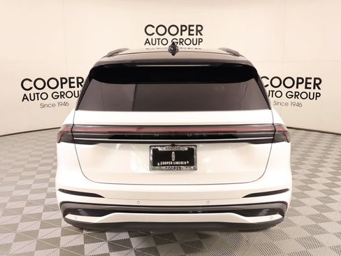 Used 2024 Lincoln Nautilus Black Label w/ Jet Appearance Package (87T) AWD/4WD image 22