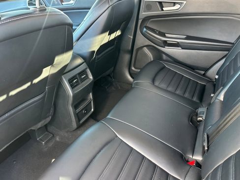 Certified 2023 Ford Edge SEL image 13