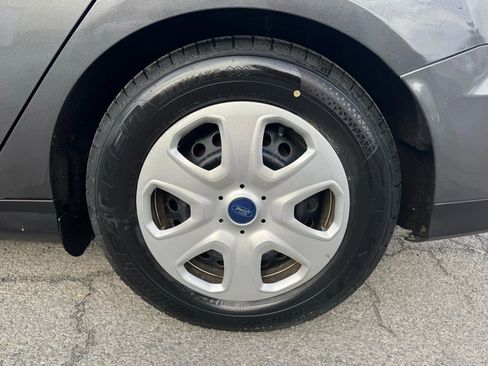 Used 2016 Ford Focus S image 25