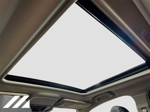 Certified 2022 Subaru Forester Premium image 23