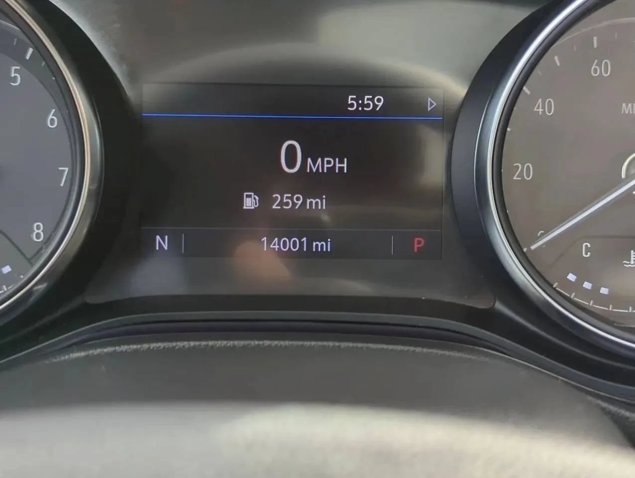Used 2023 Buick Encore GX Essence w/ Experience Buick Package FWD image 14