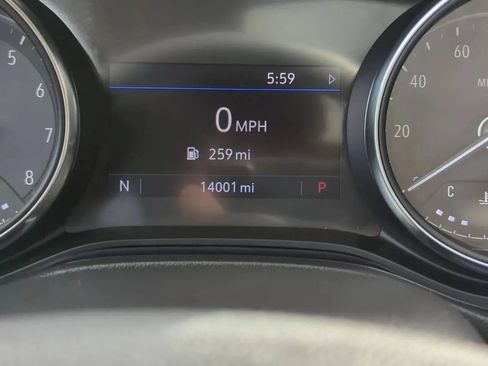 Used 2023 Buick Encore GX Essence w/ Experience Buick Package FWD image 14