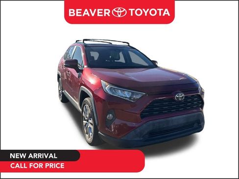 Used 2019 Toyota RAV4 XLE Premium image 1