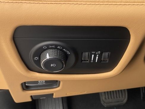 New 2025 Jeep Grand Cherokee L Summit image 48