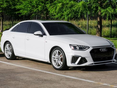 Used 2022 Audi A4 2.0T Premium Plus AWD/4WD image 10