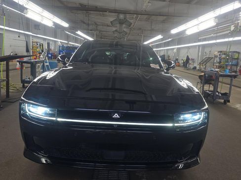 Used 2024 Dodge Charger Daytona Scat Pack w/ Plus Group image 3