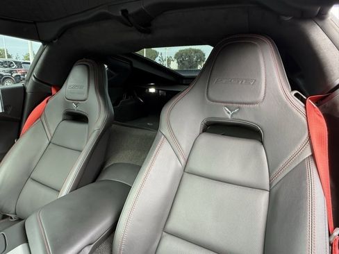 Used 2017 Chevrolet Corvette Z06 image 20