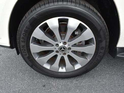 Used 2018 Mercedes-Benz GLS 450 4MATIC w/ Premium Package image 41