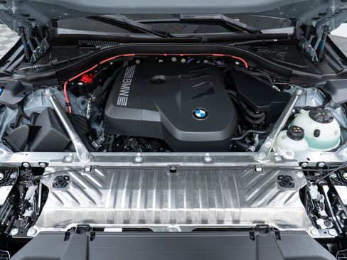 New 2026 BMW X3 xDrive30 w/ Premium Package image 9