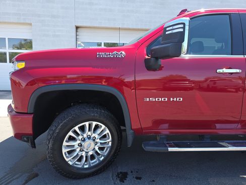 Used 2020 Chevrolet Silverado 3500 High Country w/ Z71 Off-Road Package AWD/4WD image 17