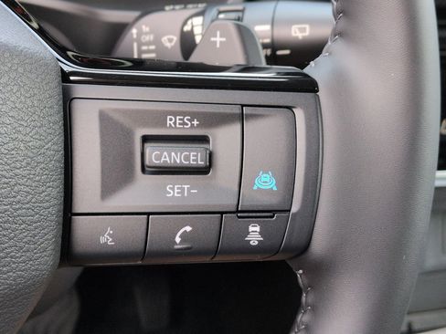 New 2026 Nissan Rogue Platinum AWD/4WD image 19