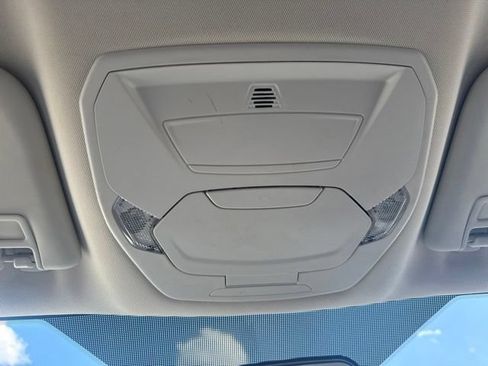 Used 2017 Ford Escape SE w/ Equipment Group 201A AWD/4WD image 22