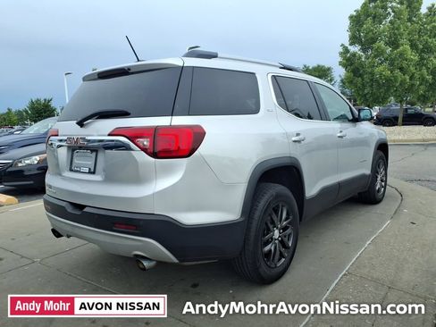 Used 2017 GMC Acadia SLT FWD image 7