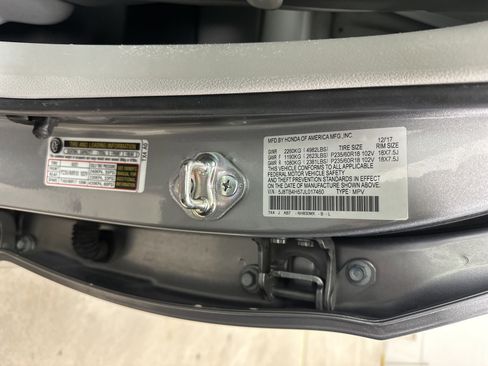 Used 2018 Acura RDX AWD w/ Technology Package image 35