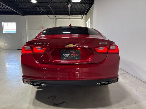 Used 2016 Chevrolet Malibu Premier w/ Driver Confidence Package FWD image 7