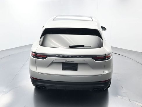 Certified 2023 Porsche Cayenne Platinum Edition AWD/4WD image 39