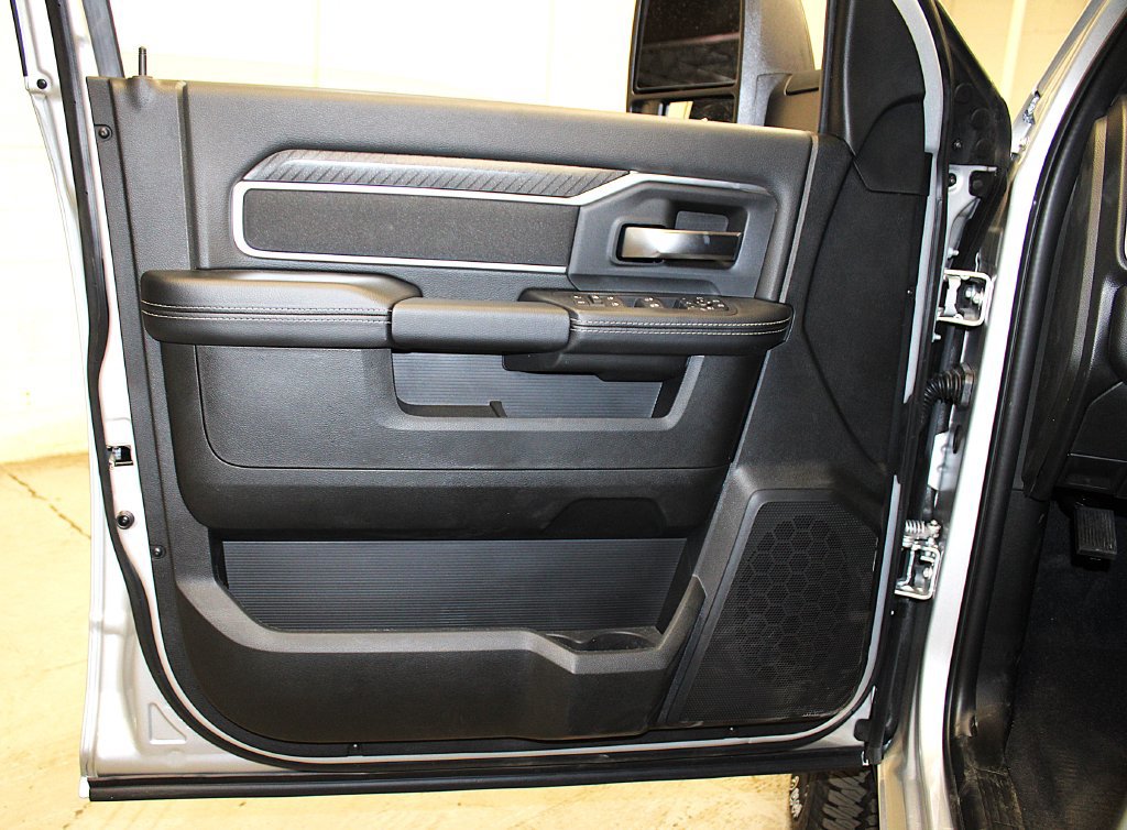 New 2026 RAM 2500 Big Horn AWD/4WD image 28