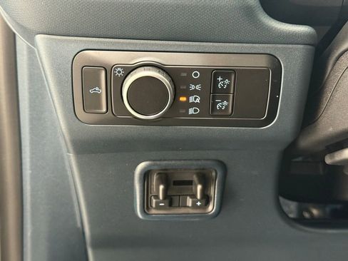 New 2025 Ford Maverick Lariat w/ Black Appearance Package image 30