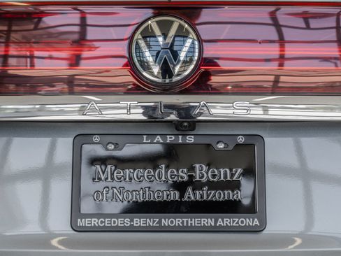 Used 2024 Volkswagen Atlas SE AWD/4WD image 15