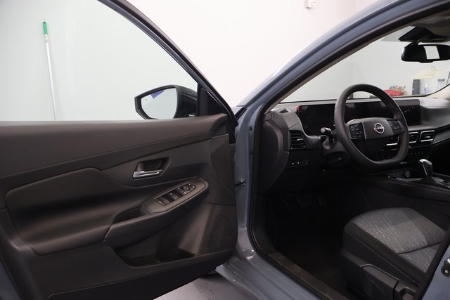 New 2027 Nissan Sentra SV w/ SV Convenience Package FWD image 8