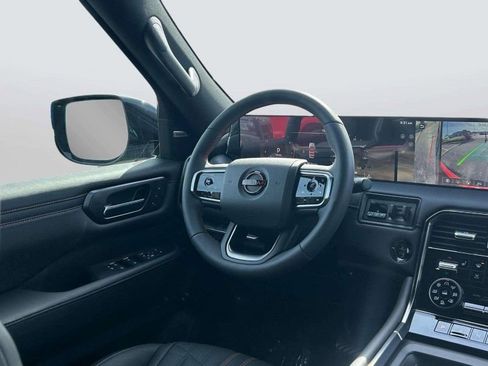 New 2025 Nissan Armada PRO-4X AWD/4WD image 18