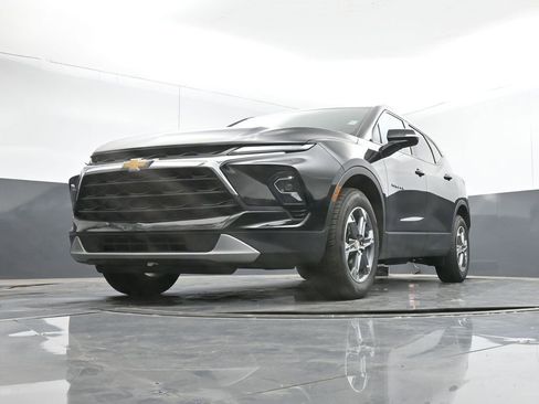 Used 2024 Chevrolet Blazer LT image 37