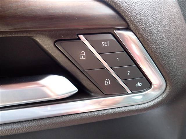 Used 2023 GMC Sierra 1500 SLT w/ SLT Convenience Package AWD/4WD image 16