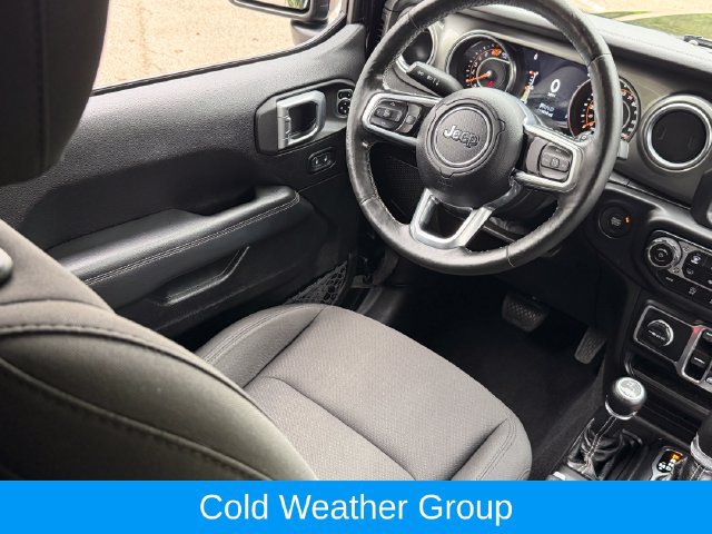 Used 2019 Jeep Wrangler Unlimited Sahara AWD/4WD image 2