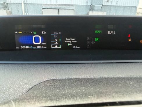 Used 2020 Toyota Prius Prime LE w/ Carpet Mat Package FWD image 11