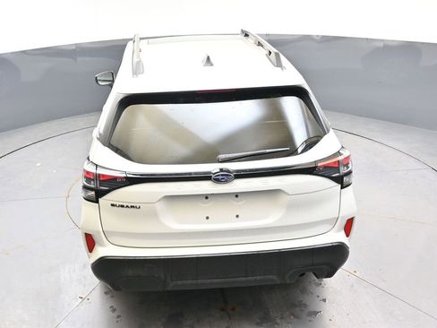 Certified 2025 Subaru Forester Premium AWD/4WD image 39