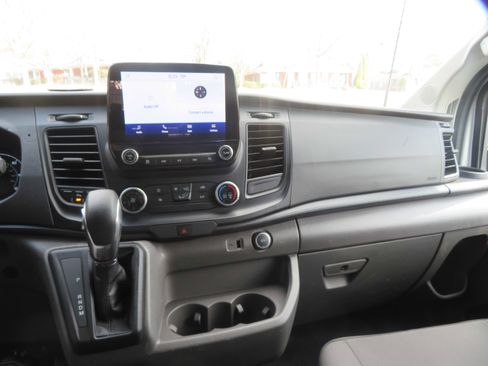 Used 2020 Ford Transit 250 Low Roof image 44