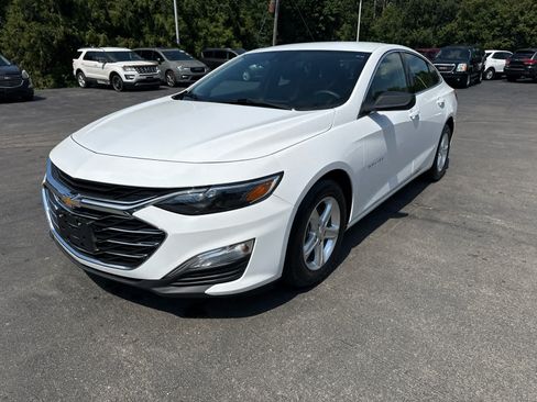 Used 2024 Chevrolet Malibu LS FWD image 7