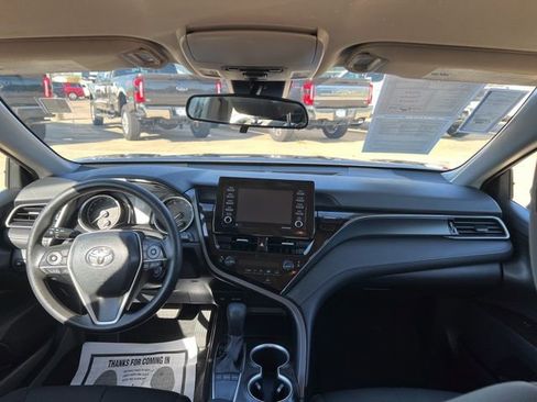 Used 2024 Toyota Camry LE image 23