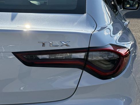 Certified 2025 Acura TLX w/ Technology Package image 11