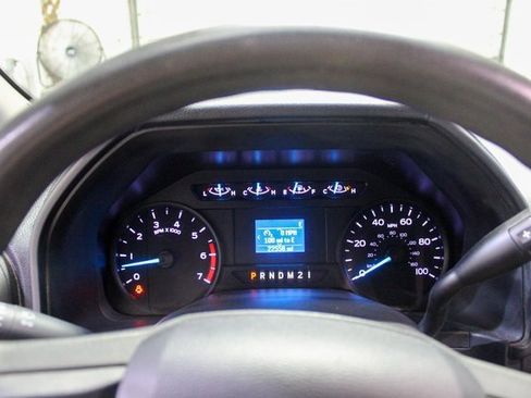 Used 2020 Ford F250 XL w/ Power Equipment Group image 9