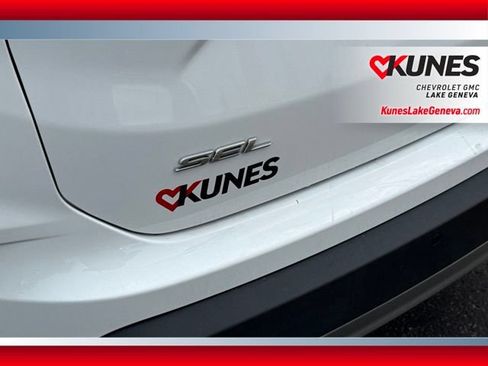 Used 2024 Ford Edge SEL AWD/4WD image 8