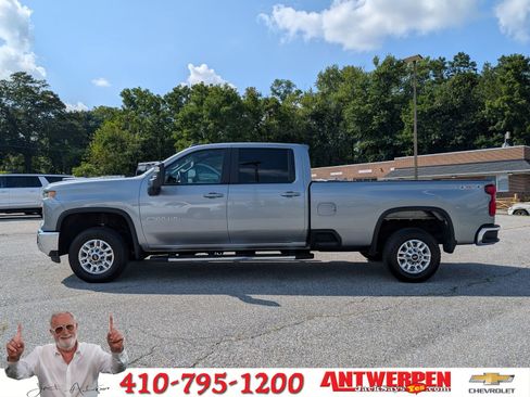 Used 2024 Chevrolet Silverado 2500 LT image 6