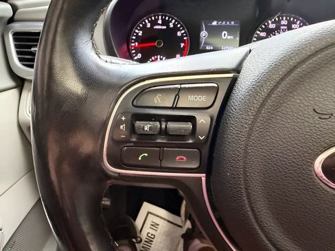 Used 2016 Kia Optima EX w/ Premium Package image 28