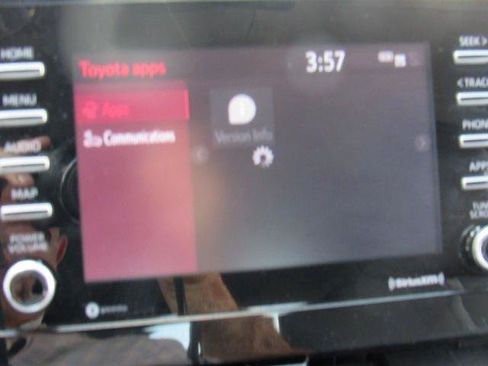 Used 2021 Toyota Camry LE FWD image 17