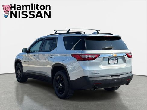Used 2021 Chevrolet Traverse LT AWD/4WD image 4