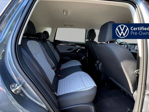 Used 2025 Volkswagen Tiguan S FWD image 25