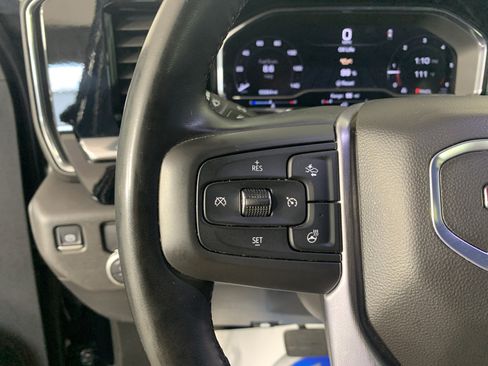 Used 2025 GMC Sierra 1500 SLT RWD image 17