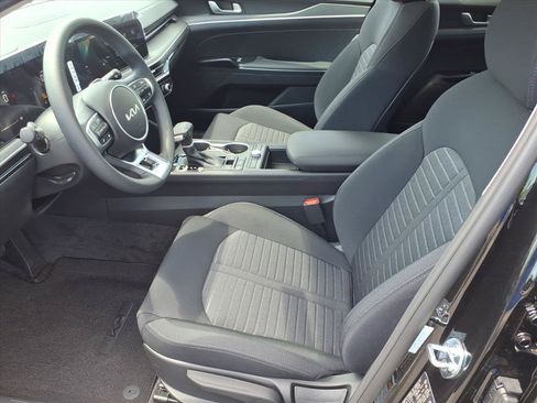 New 2026 Kia K5 LXS FWD image 10