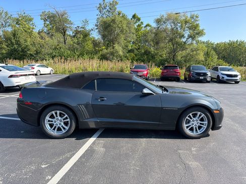 Used 2015 Chevrolet Camaro LT RWD image 9