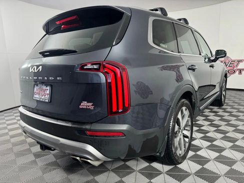 Used 2022 Kia Telluride EX w/ EX Premium Package image 31