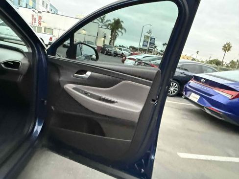 Used 2020 Hyundai Santa Fe SE image 41