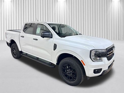 New 2025 Ford Ranger XLT image 2