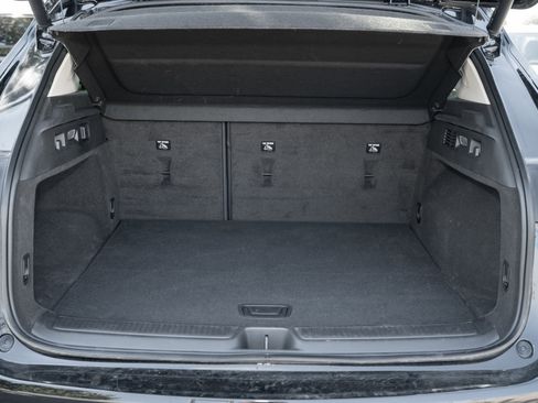 Used 2023 Buick Envision Avenir image 43