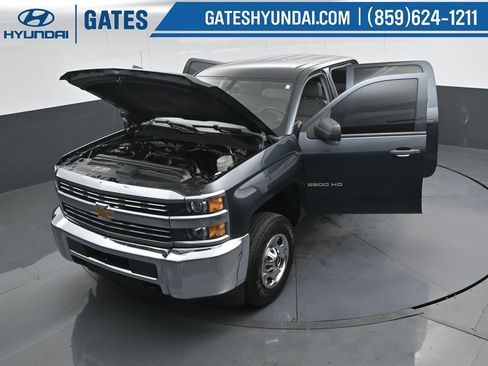 Used 2017 Chevrolet Silverado 2500 W/T AWD/4WD image 48